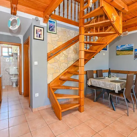 House Silvijo Holiday home Kolan