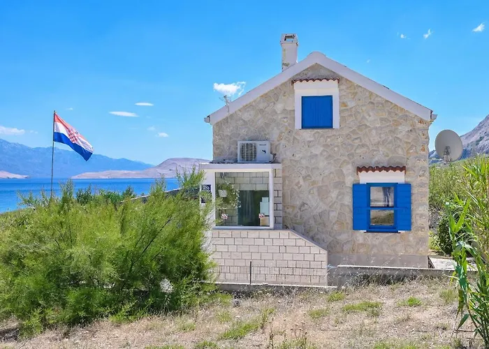 Дом отдыха House Silvijo Колан