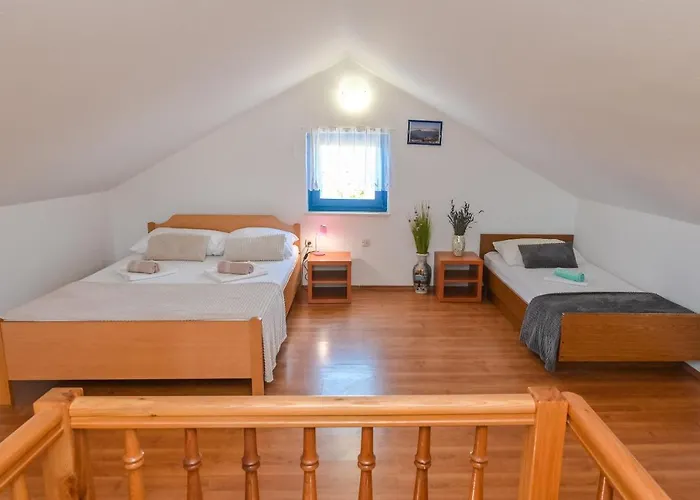 House Silvijo Hébergement de vacances Kolan